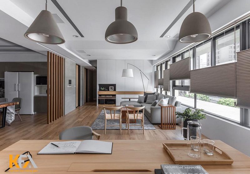 Phòng bếp chung cư được thiết kế sát cửa sổ để lấy sáng và thông gió